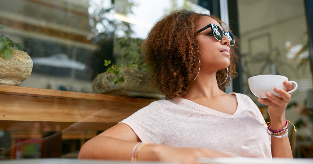 Girl_pondering_money_opportunities
